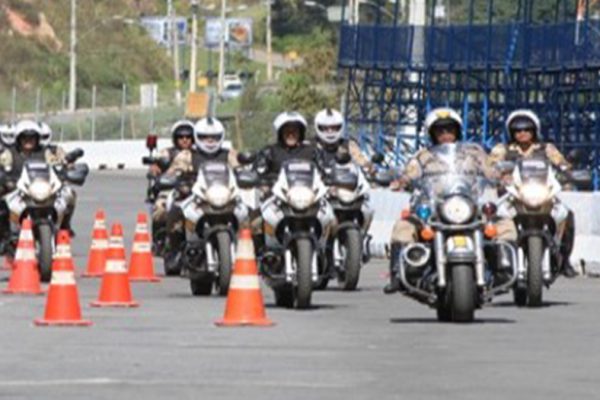 Curso de Moto patrulhamento da Polícia Militar 2012